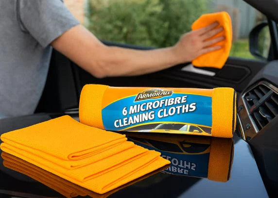 Professional microfiber cloths for showroom-quality car cleaning and interior care