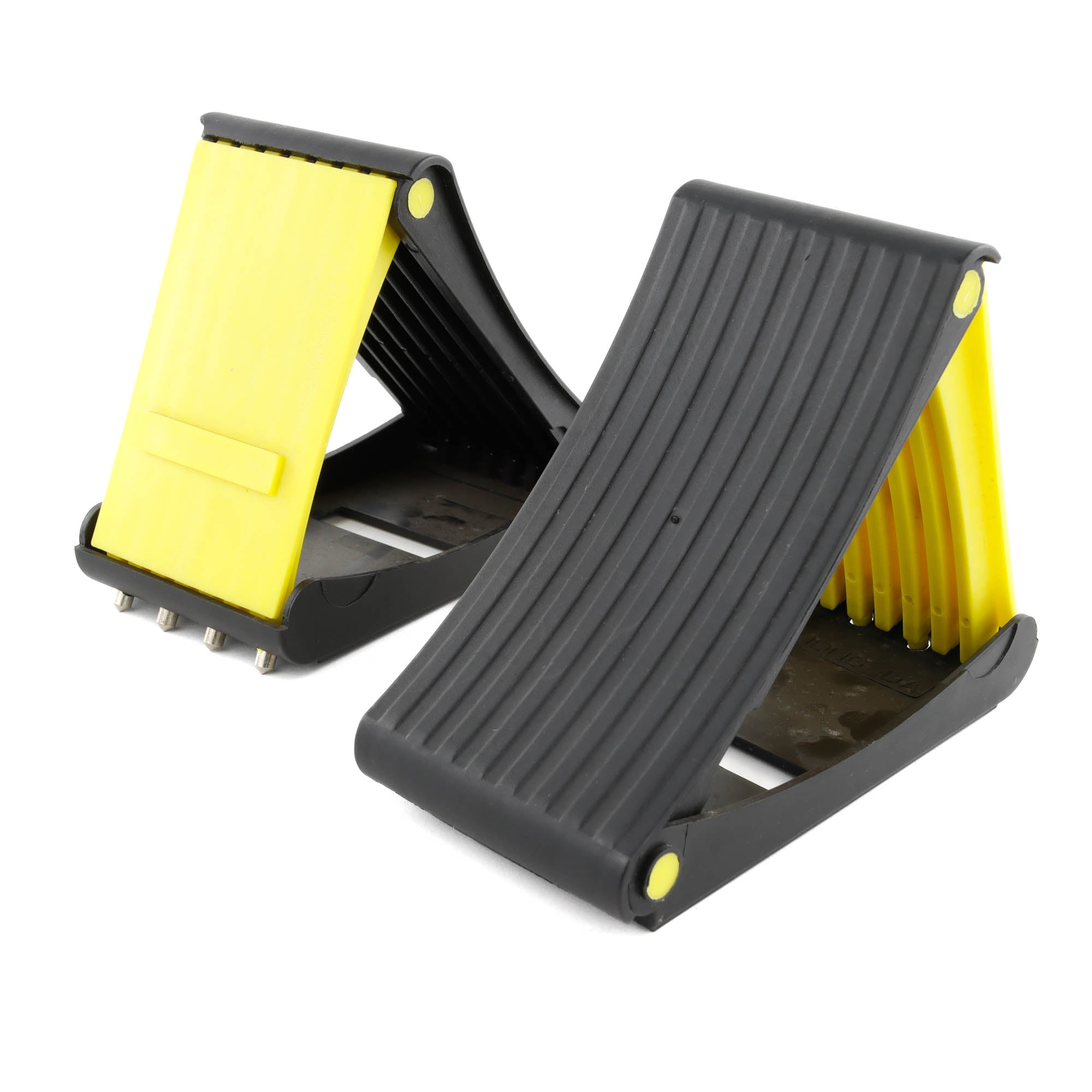 Leisurewize Folding Wheel Chocks 2 Pack with Spikes