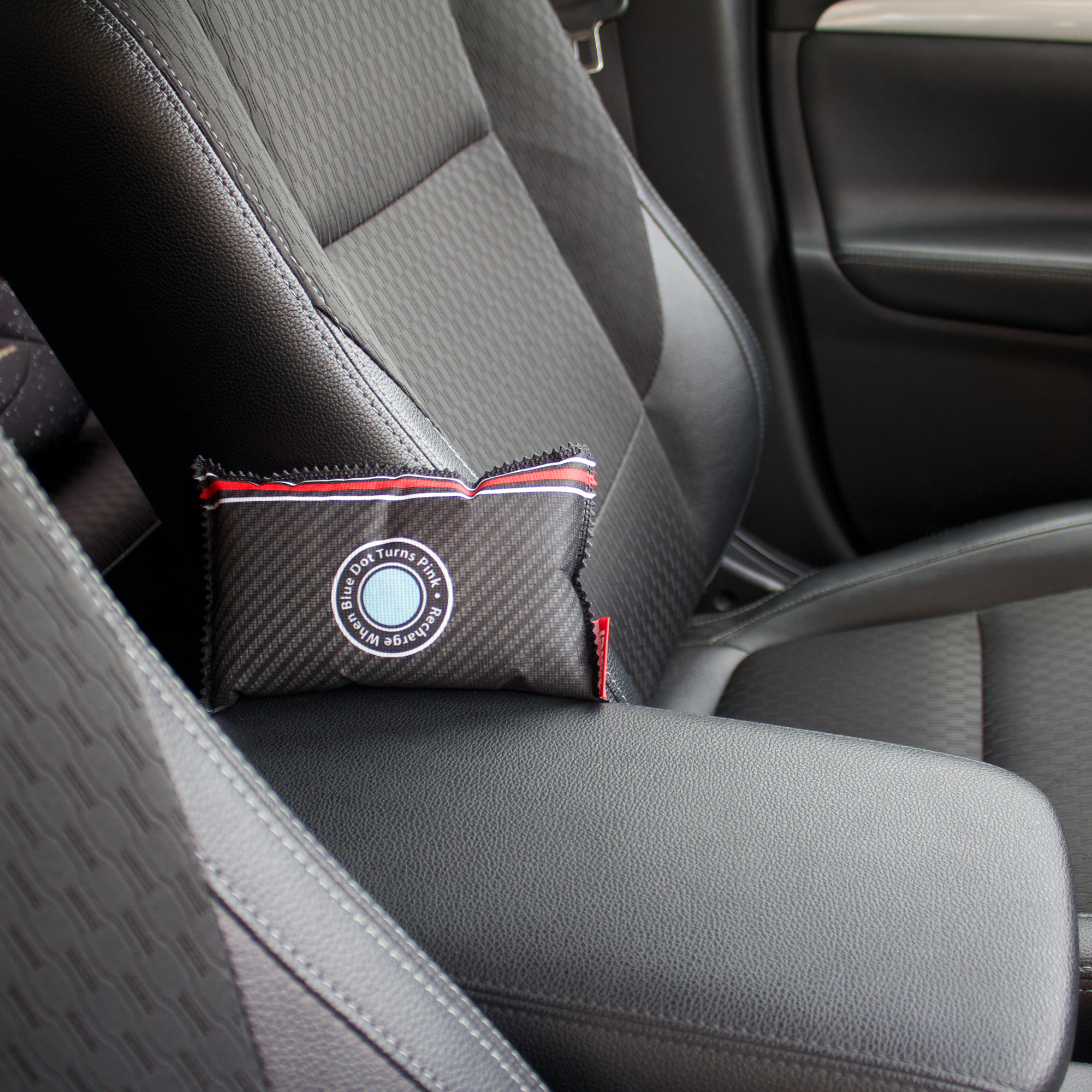 Pack of 24 Pingi reusable car dehumidifiers, prevents condensation and mold inside vehicles.