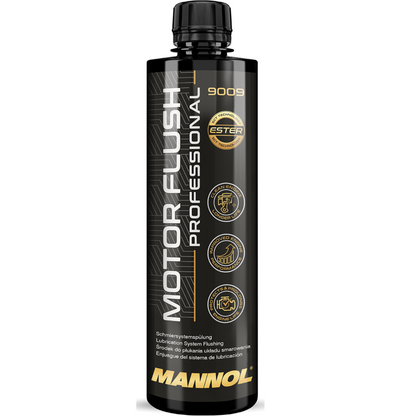 Mannol Motor Flush Professional 450ml bottle with compact plastic container and branded label, used for cleaning engine oil systems before an oil change