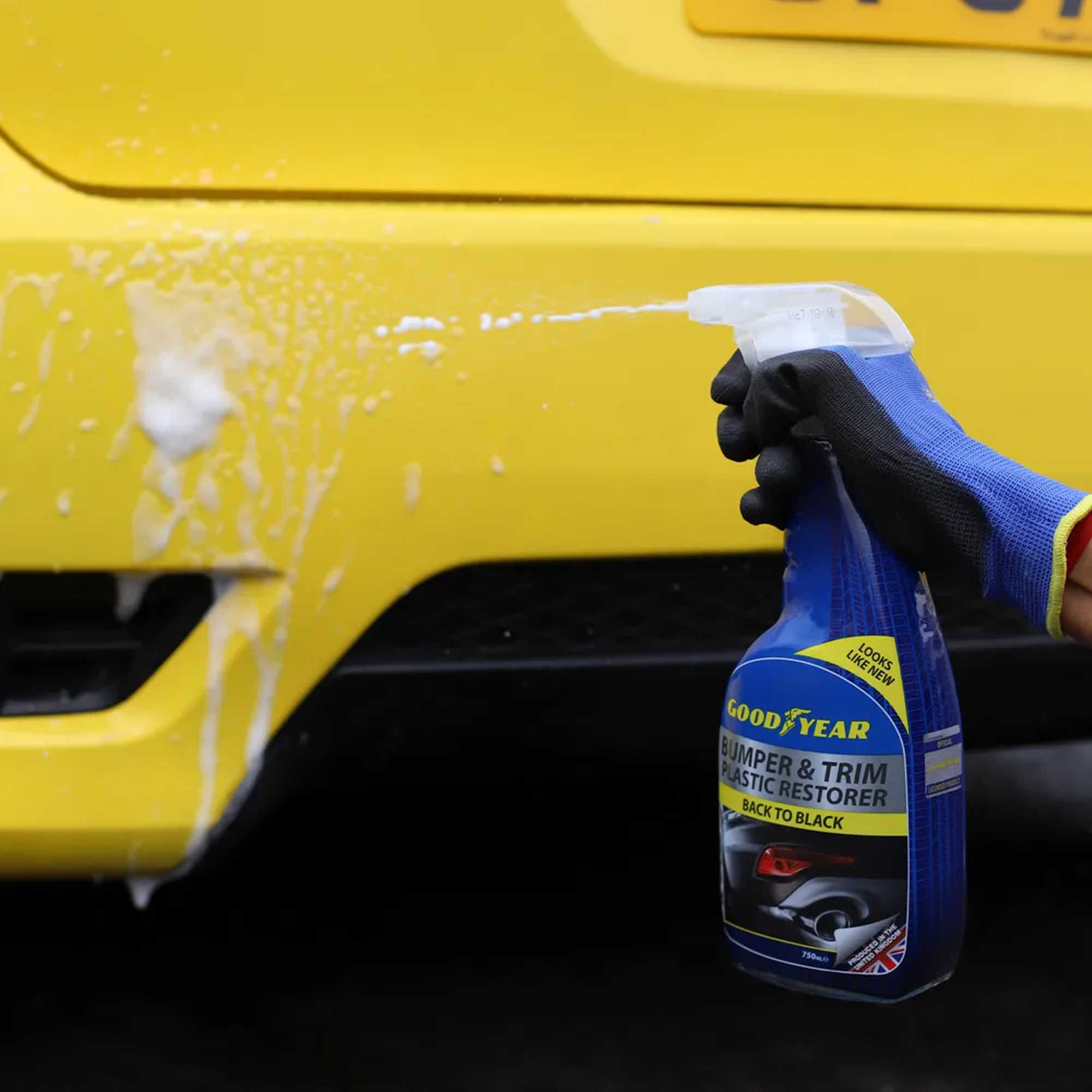 Goodyear Car Bumper Trim Plastic Restorer Cleaning Black Spray 750ml