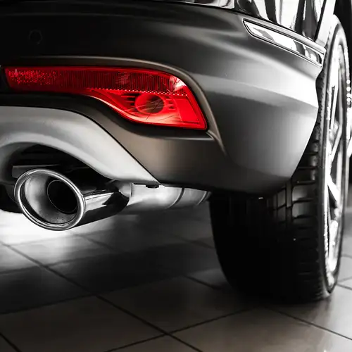 Goodyear Car Bumper Trim Plastic Restorer Cleaning Black Spray 750ml