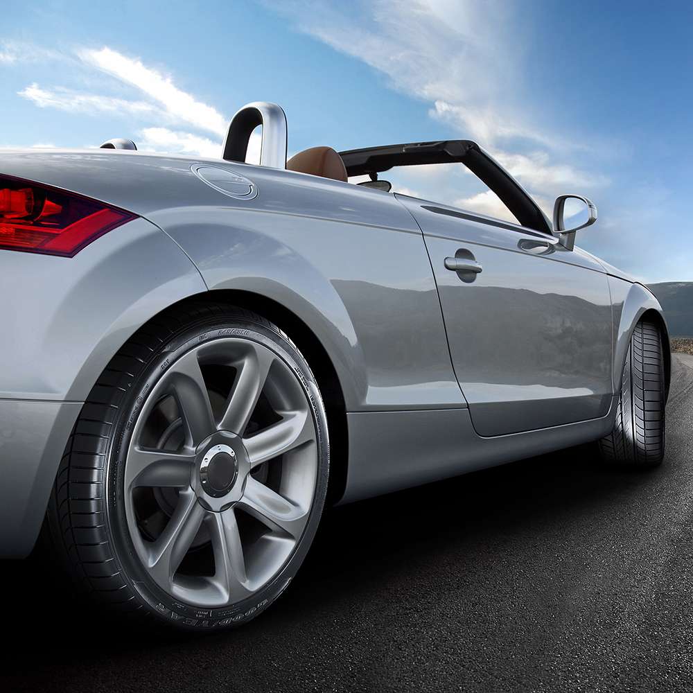 Goodyear Car Tyre Shine Wet-Look Gloss Finish Cleaning Clearer Spray 750ml