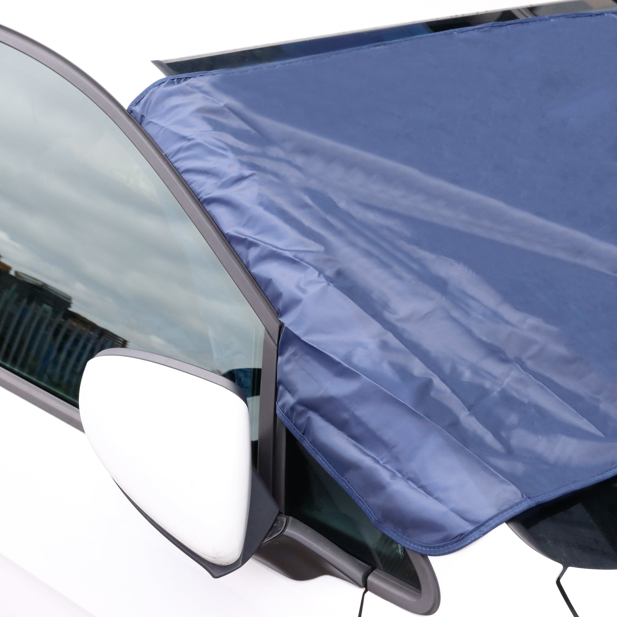 Streetwize Windscreen Frost Protector Universal 76 x 173 cm